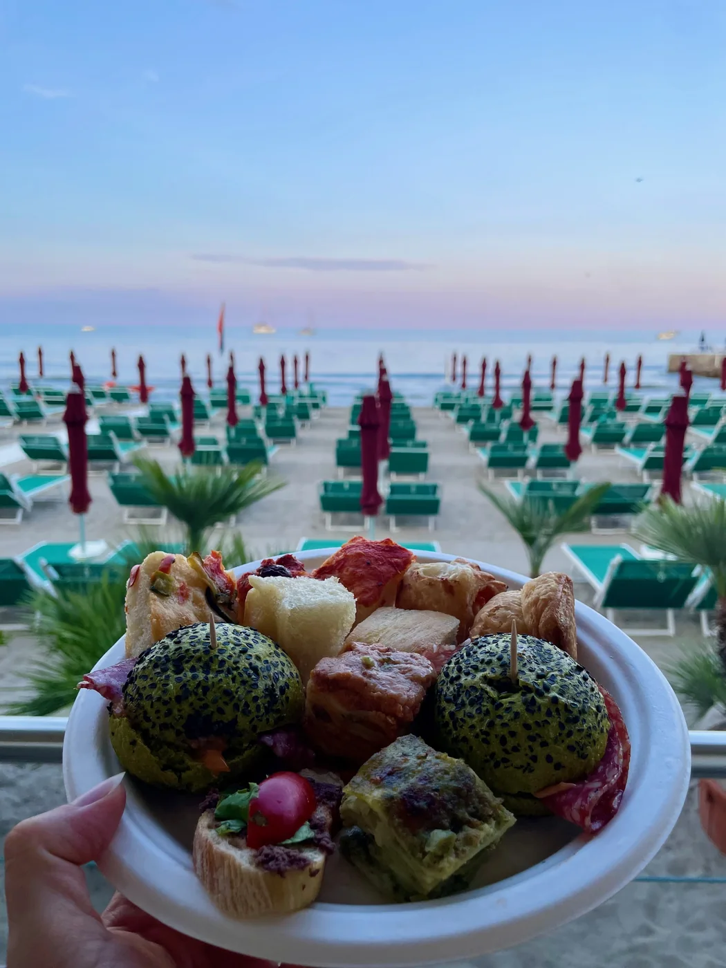 Aperitivo snacks